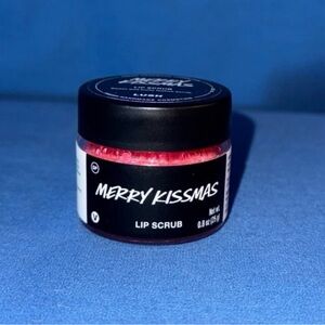 LUSH Merry Kissmas Lip Scrub .8 oz (25g)